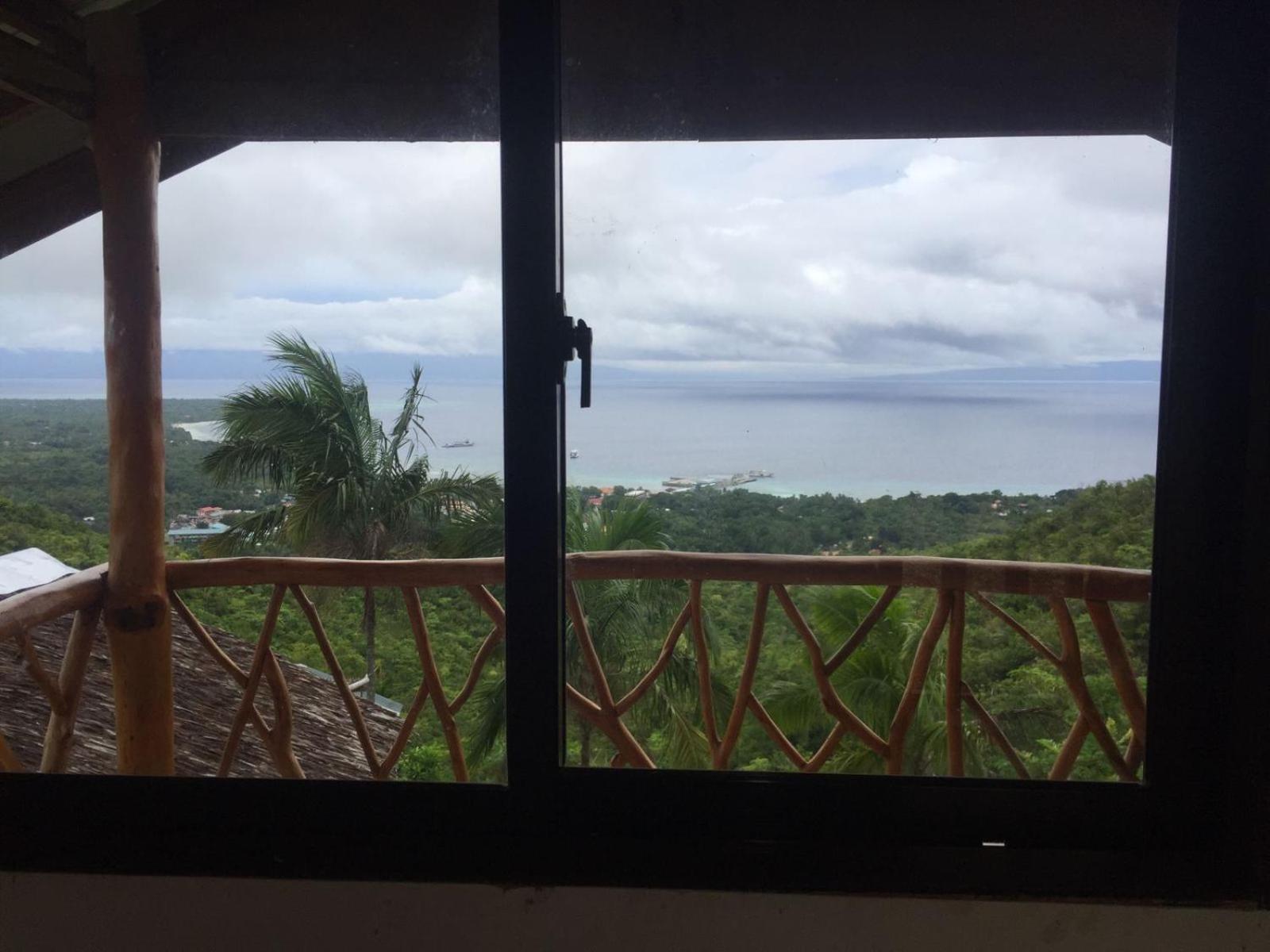 Thornton'S Sea View Cafe & Guesthouse Siquijor Eksteriør billede