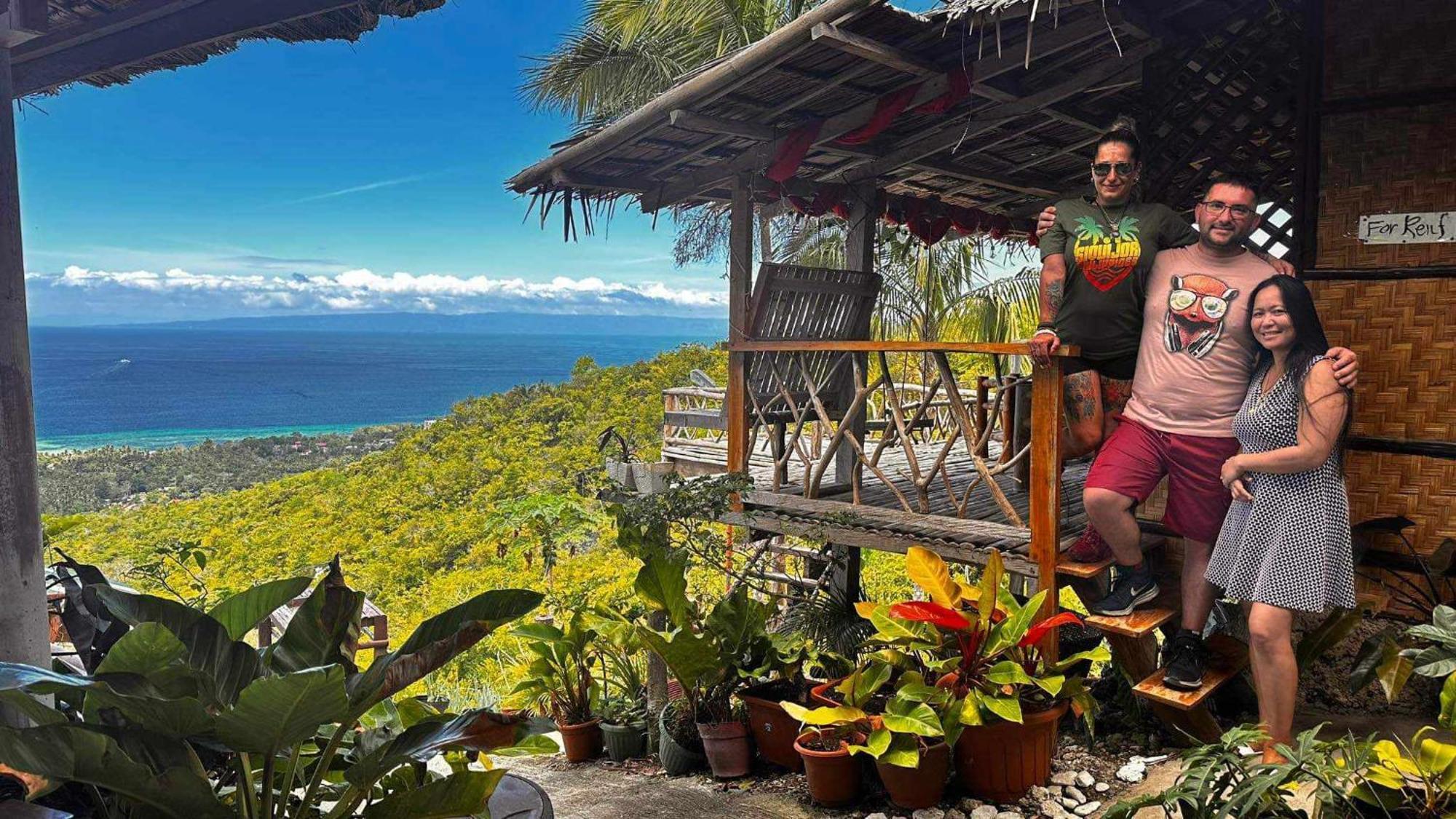 Thornton'S Sea View Cafe & Guesthouse Siquijor Eksteriør billede