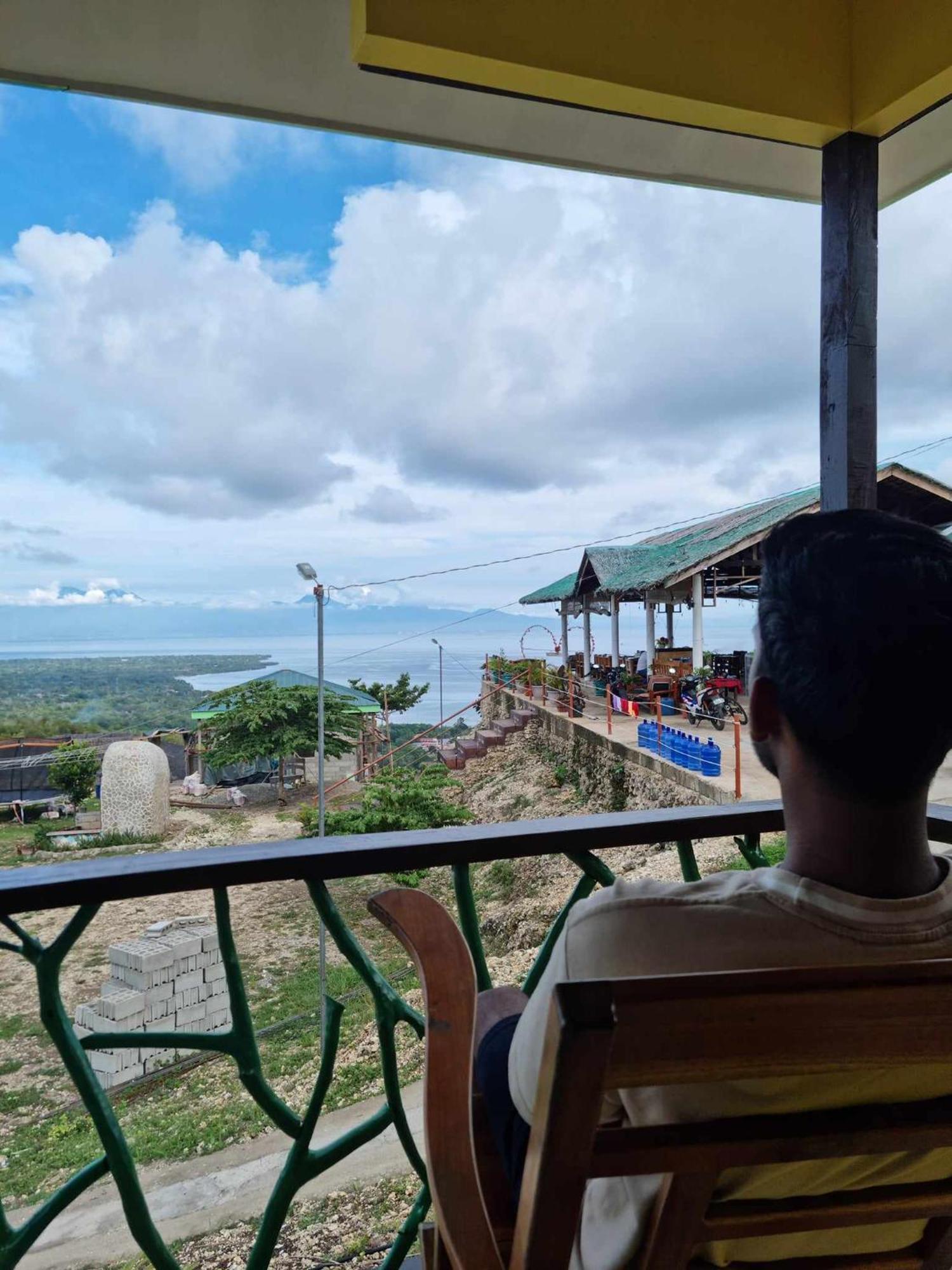 Thornton'S Sea View Cafe & Guesthouse Siquijor Eksteriør billede