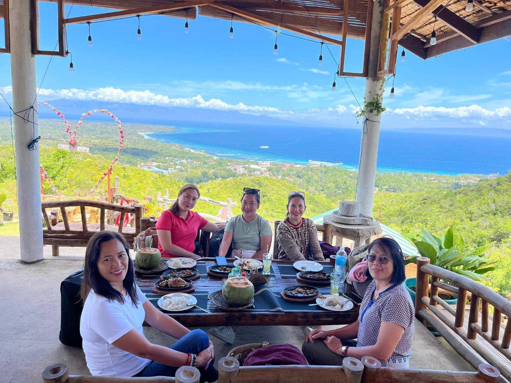 Thornton'S Sea View Cafe & Guesthouse Siquijor Værelse billede